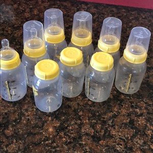 Medela 5 oz baby bottles